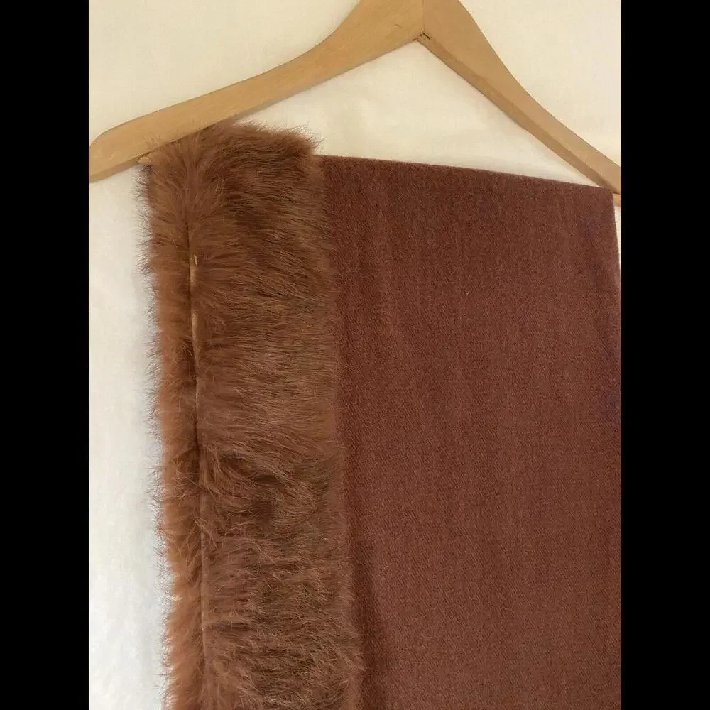 Blue Pacific Wool Viscose Blend Brown Scarf w/Squirrel Fur Feels Like Cashmere